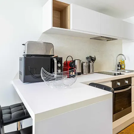 Apartment Bright Duplex-cannes Centre -mobility Lease Cannes